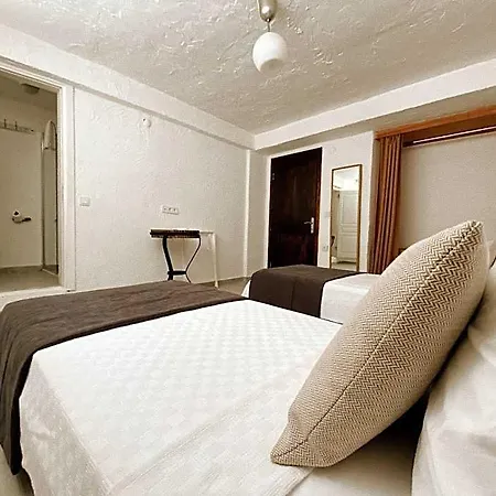 B House Cesme