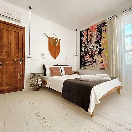 B House Cesme