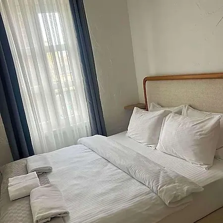 B House Hotel