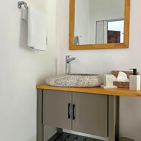 Hotel B House 5*