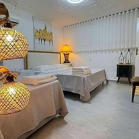 Hotel B House